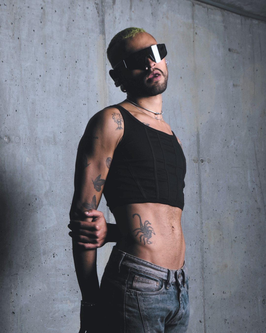 JEAN SLIM FIT SEMI DESCADERADO UNISEX
