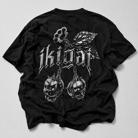 CAMISETA OVERSIZE - BLACK SERIES "CEREZAS"