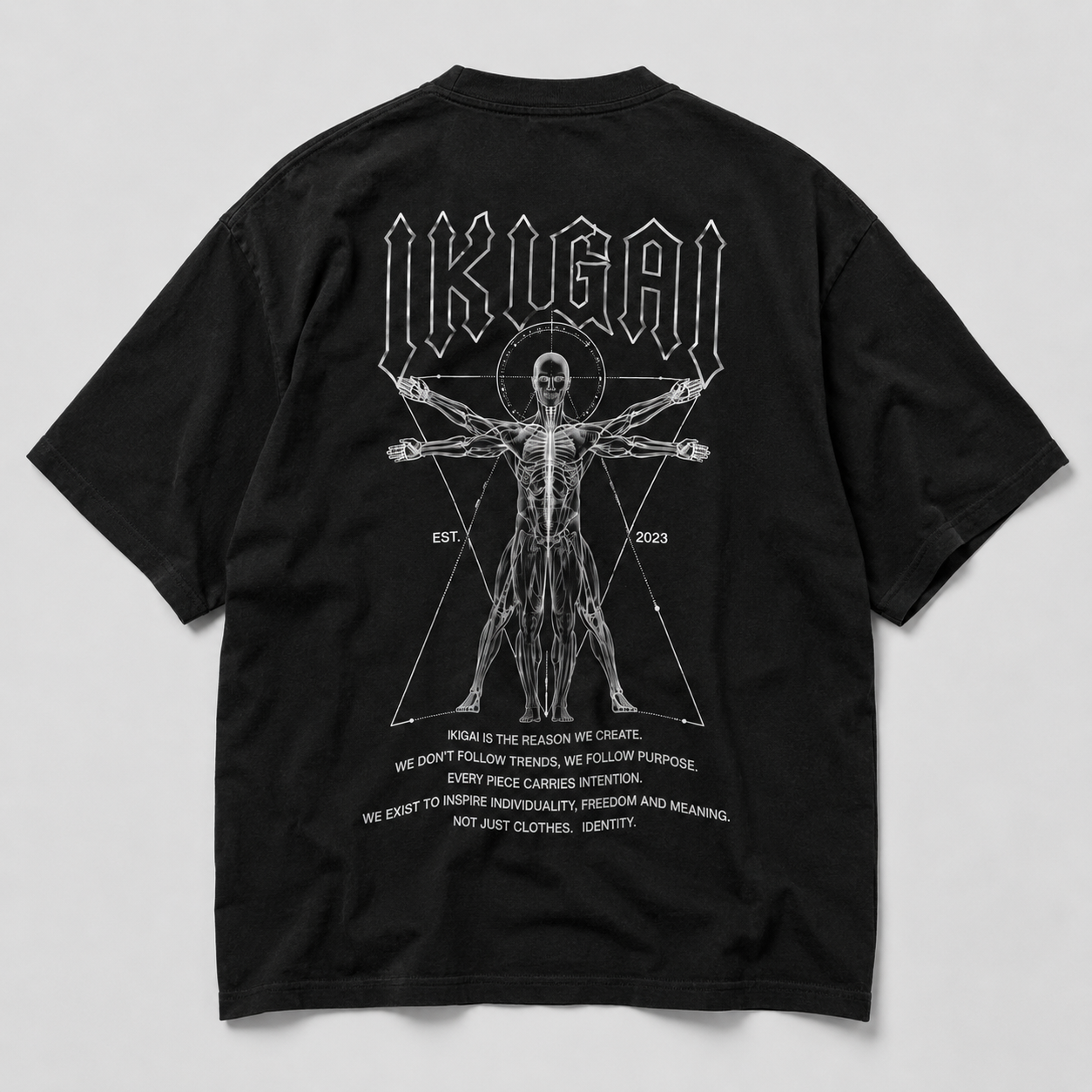 CAMISETA OVERSIZE - BLACK SERIES "VITRUVIO"